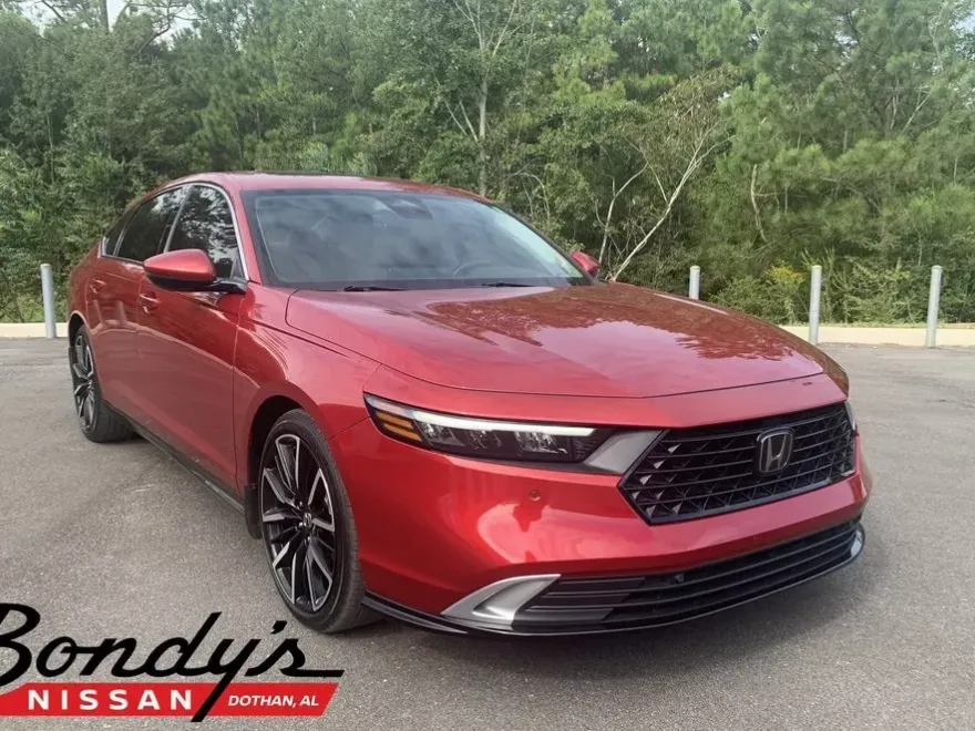 2023 Honda Accord Hybrid Touring photo 1
