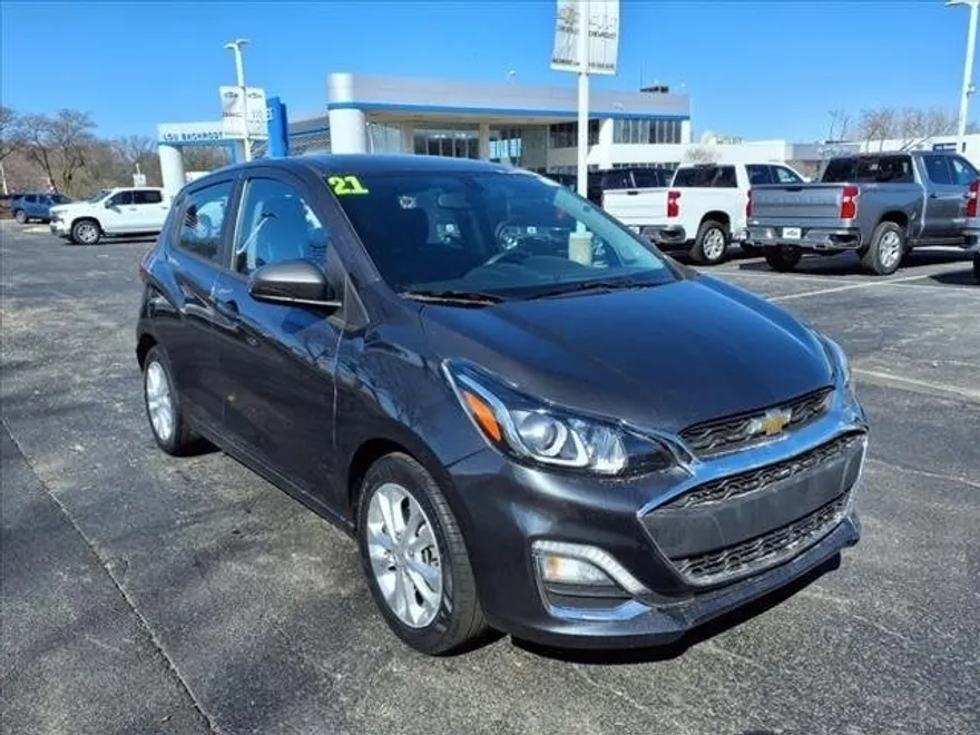 2021 Chevrolet Spark 1LT photo 1