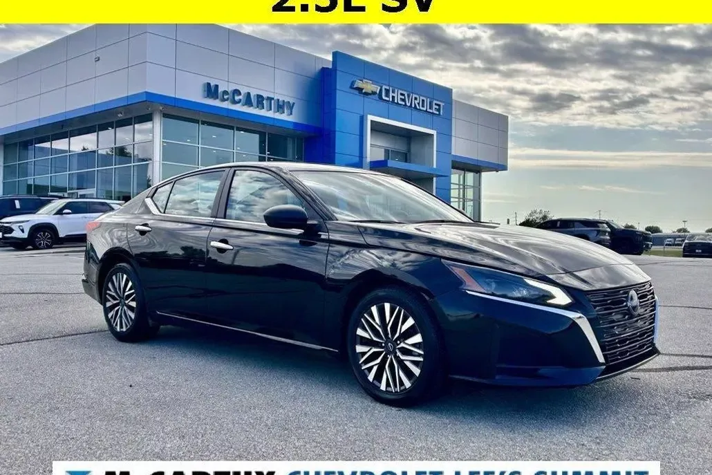 2024 Nissan Altima 2.5 SV photo 1