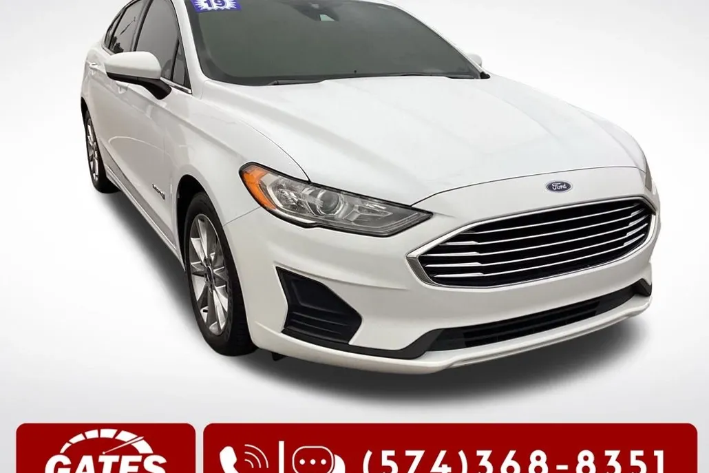2019 Ford Fusion Hybrid SE photo 1