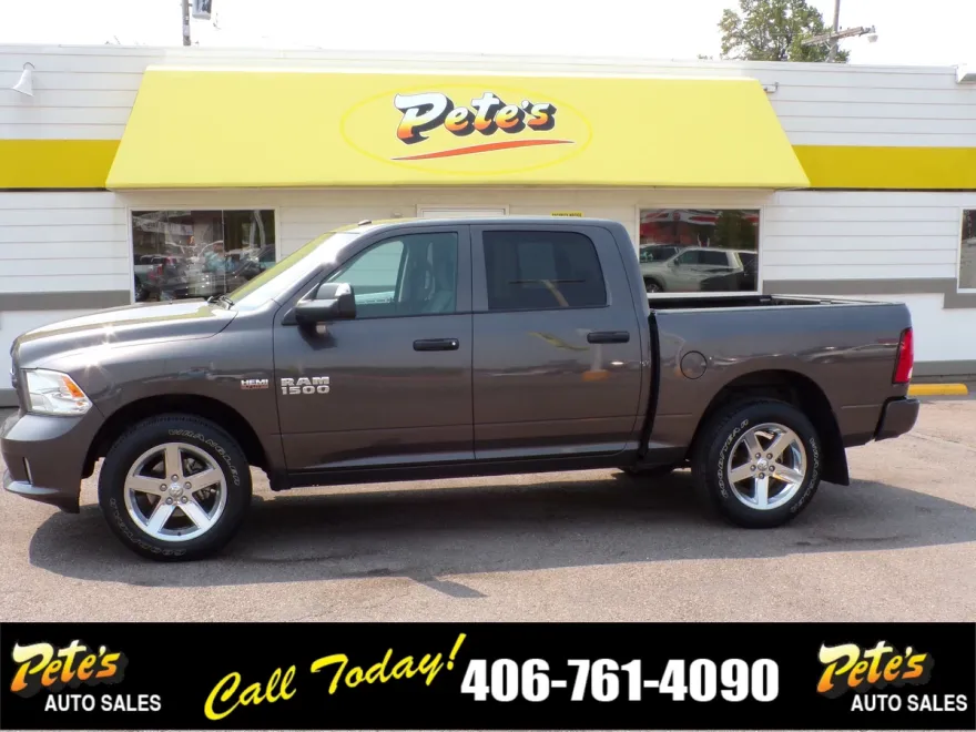 2017 Ram 1500 ST photo 1