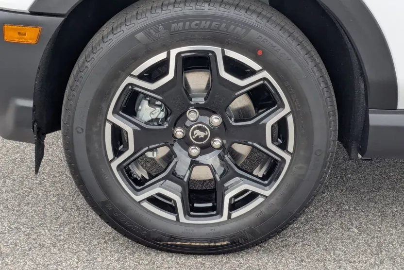 2025 Ford Bronco Sport Outer Banks photo 1