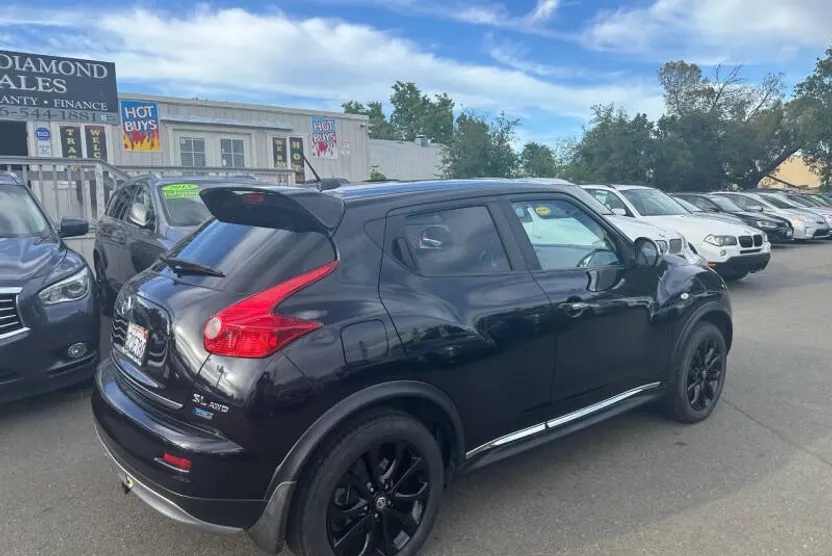 2012 Nissan Juke S photo 1