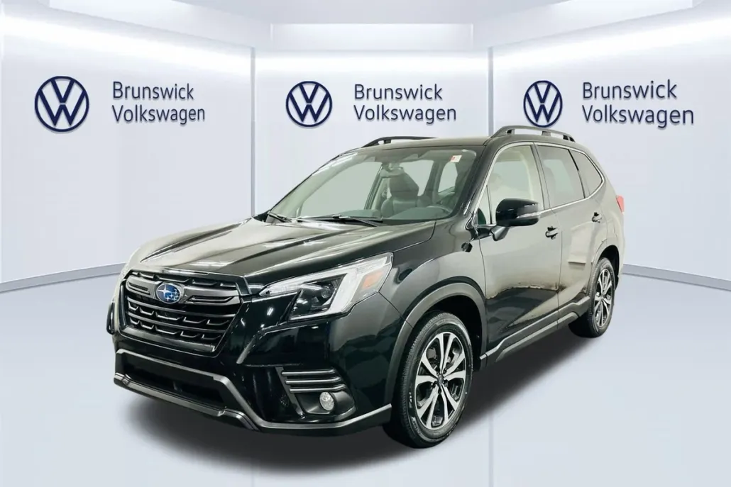 2023 Subaru Forester Limited photo 1
