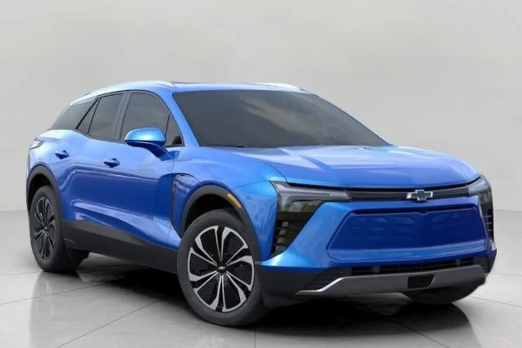 2025 Chevrolet Blazer EV photo 1