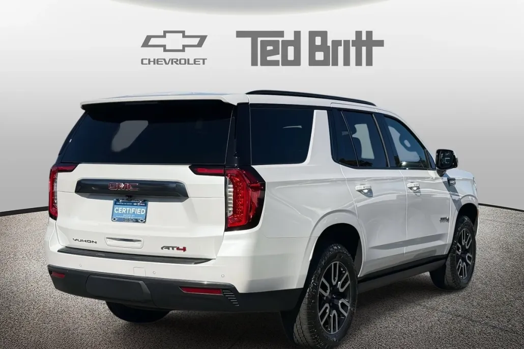 2023 Gmc Yukon AT4 photo 1