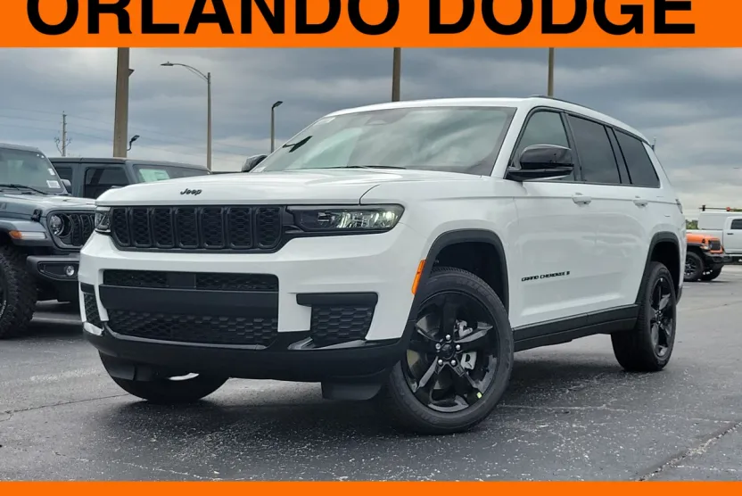 2025 Jeep Grand Cherokee Altitude X photo 1
