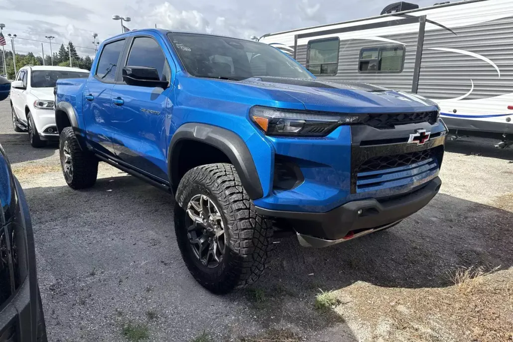2024 Chevrolet Colorado ZR2 photo 1
