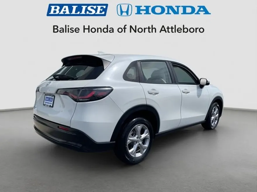 2023 Honda HR-V LX photo 1