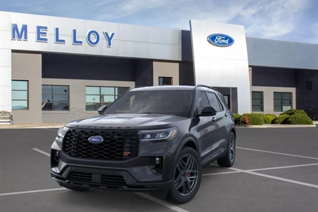 2025 Ford Explorer ST photo 1
