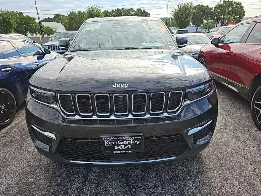 2023 Jeep Grand Cherokee 4xe photo 1