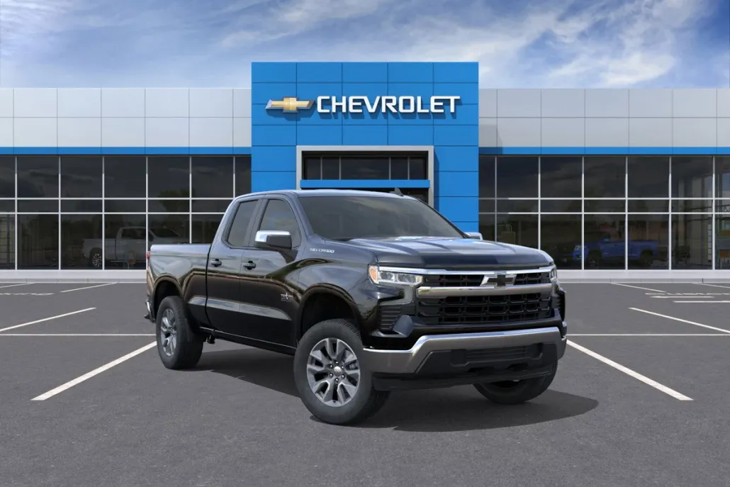 2026 Chevrolet Silverado 1500 LT photo 1
