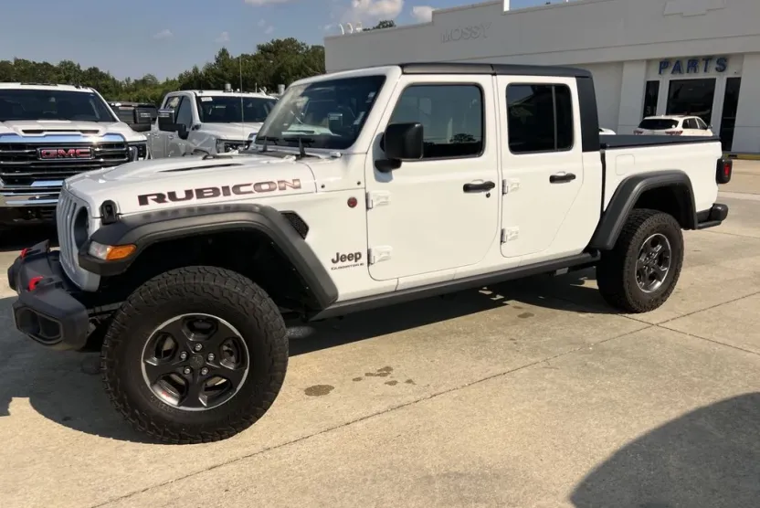 2023 Jeep Gladiator Rubicon photo 1