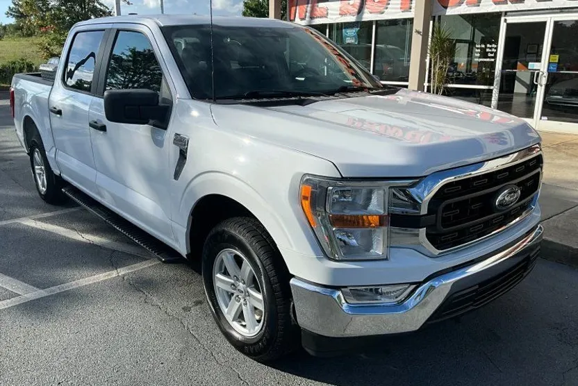 2022 Ford F-150 XLT photo 1