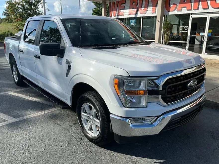 2022 Ford F-150 XLT photo 1