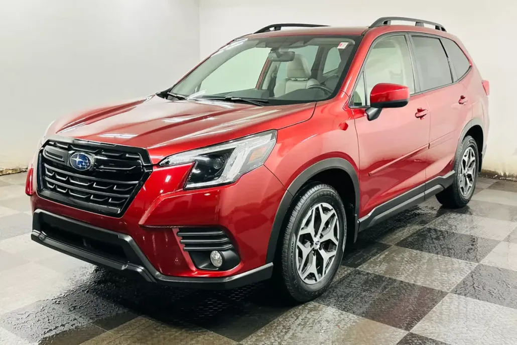 2022 Subaru Forester Premium photo 1