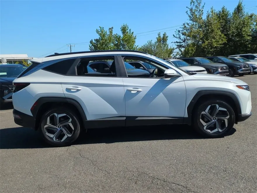 2022 Hyundai Tucson SEL Convenience photo 1