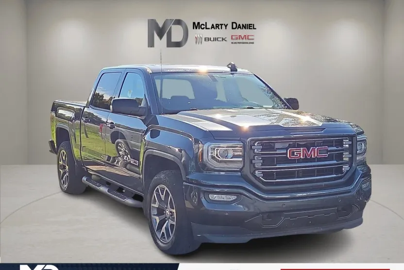 2017 Gmc Sierra 1500 SLT photo 1