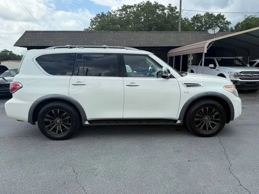 2018 Nissan Armada Platinum photo 1
