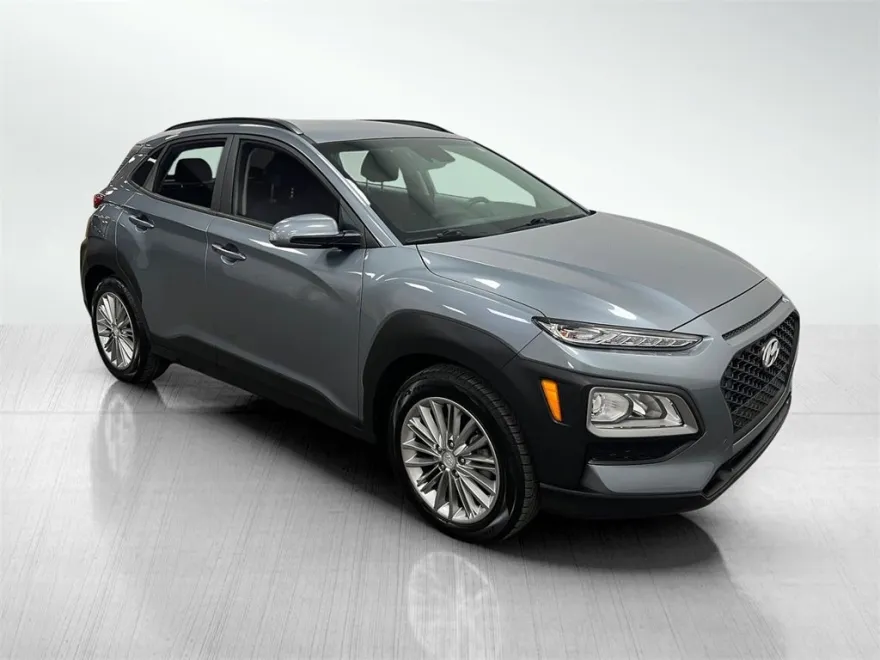2020 Hyundai Kona SEL photo 1