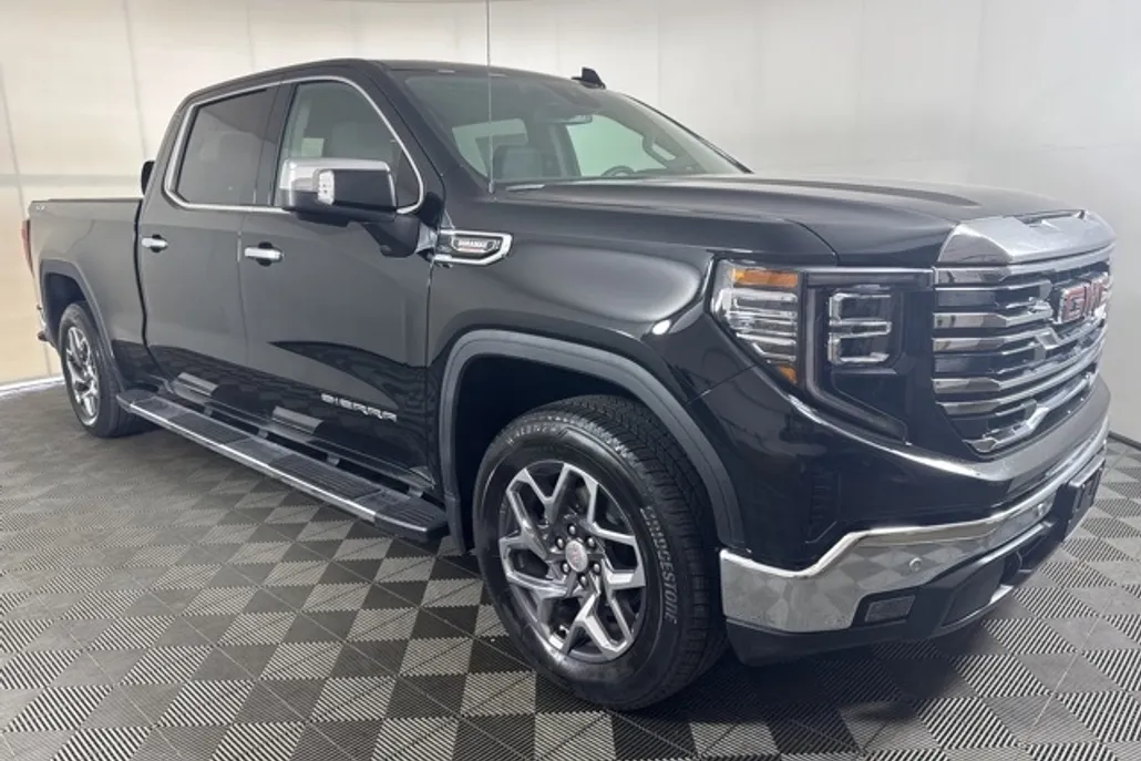 2025 Gmc Sierra 1500 SLT photo 1