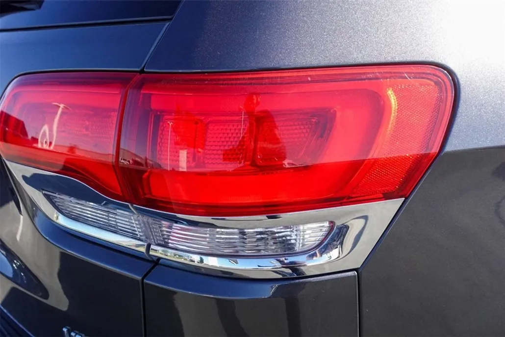 2019 Jeep Grand Cherokee Limited photo 1
