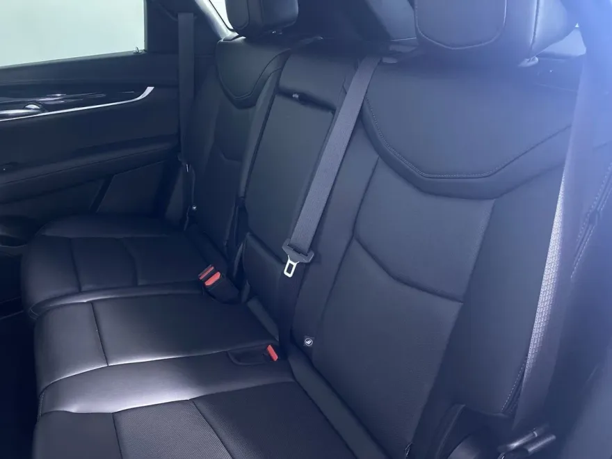 2022 Cadillac XT5 Premium Luxury photo 1