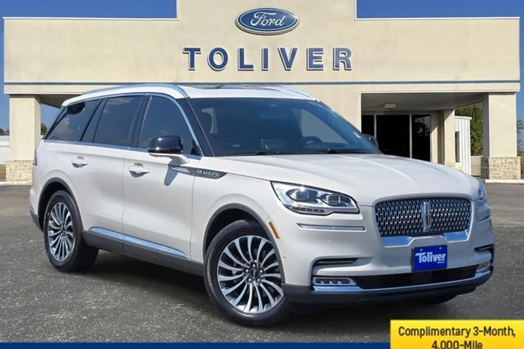 2022 Lincoln Aviator Reserve photo 1