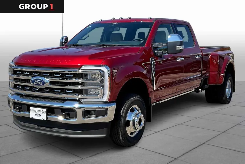 2026 Ford F-350 Lariat photo 1