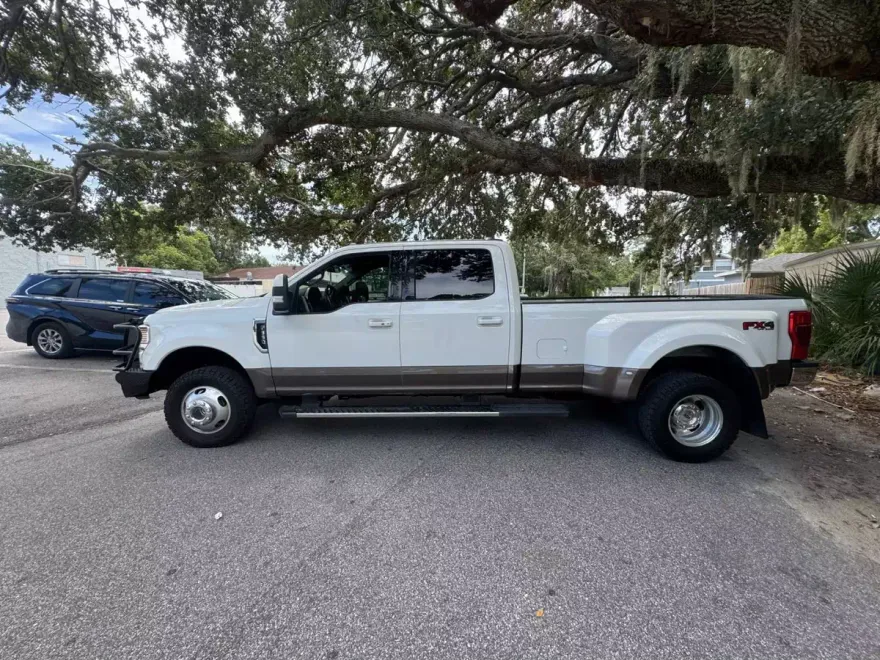 2020 Ford F-350 photo 1