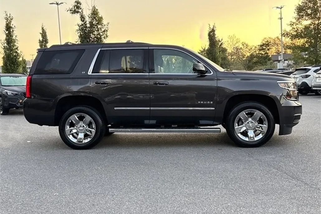 2018 Chevrolet Tahoe LT photo 1