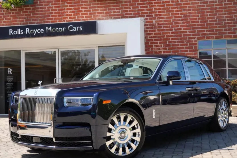2025 Rolls Royce Phantom RR photo 1