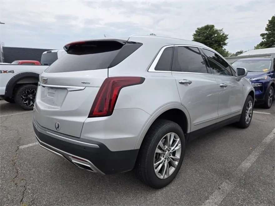 2020 Cadillac XT5 Premium Luxury photo 1
