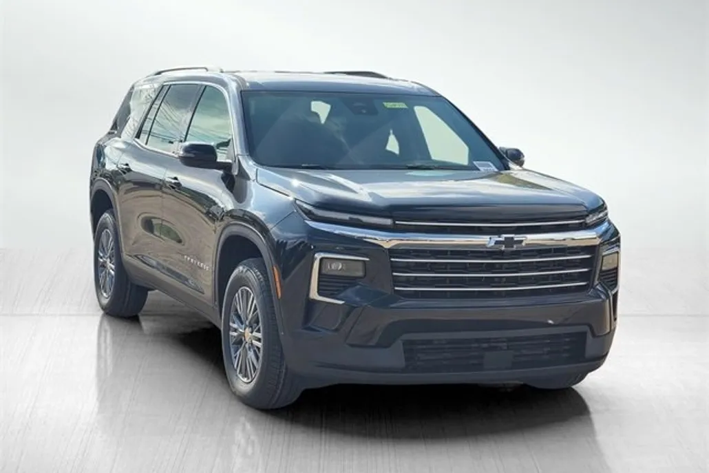 2026 Chevrolet Traverse photo 1