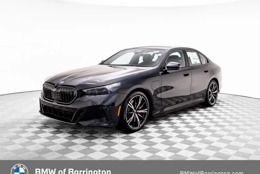 2026 Bmw 550e xDrive photo 1