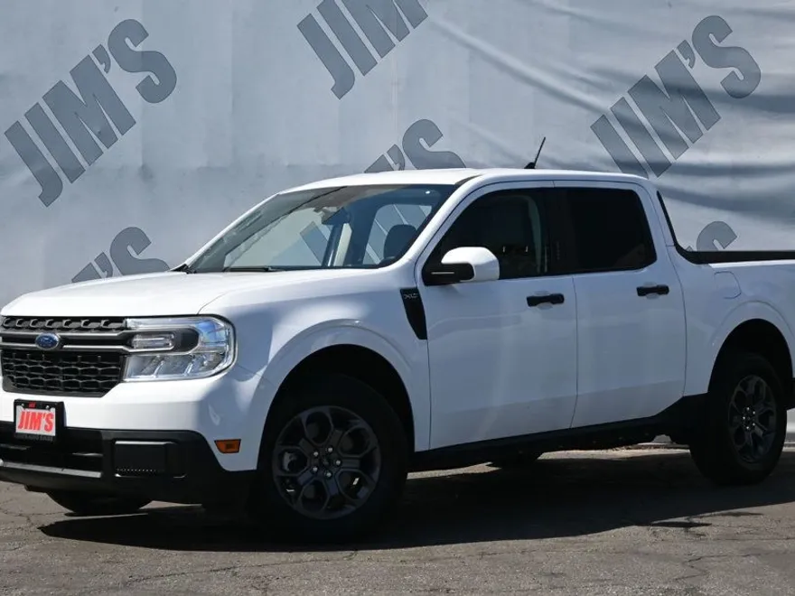 2022 Ford Maverick XLT photo 1