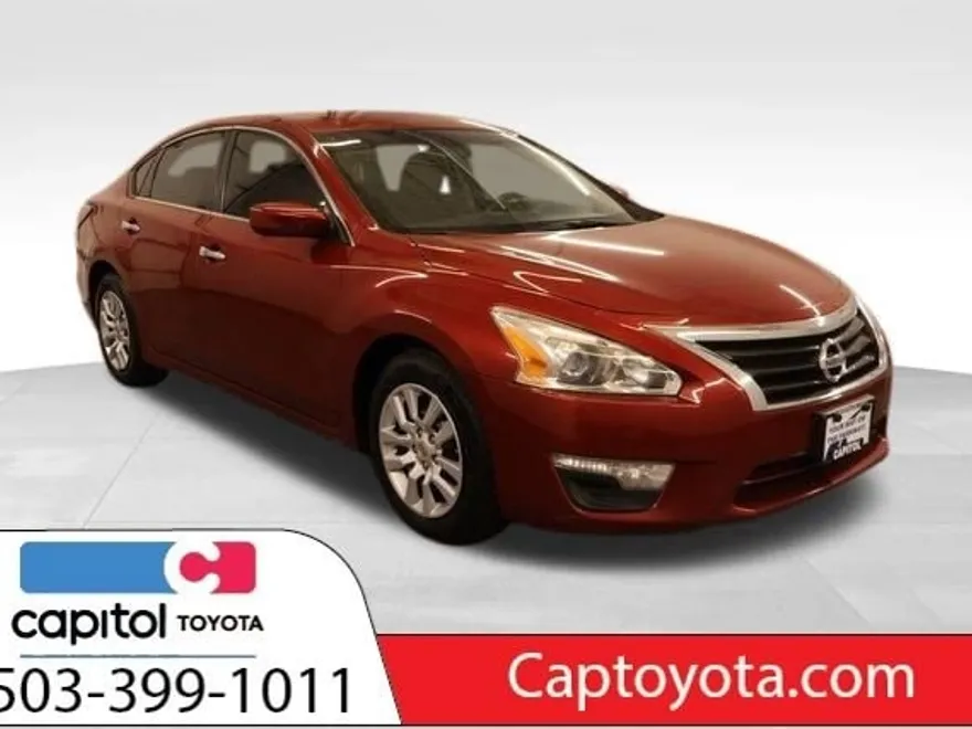 2014 Nissan Altima 2.5 S photo 1
