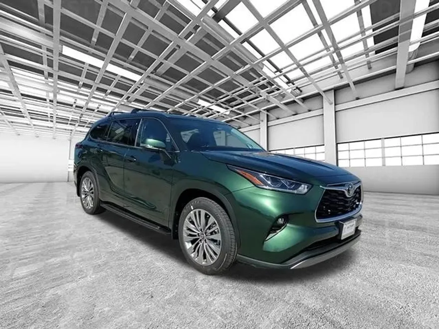 2025 Toyota Highlander XLE XSE Platinum Limited photo 1