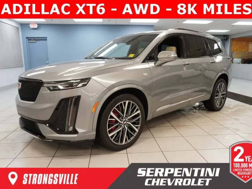 2025 Cadillac XT6 Sport photo 1