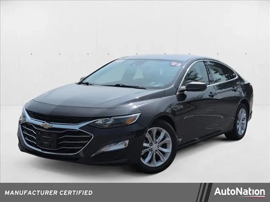 2023 Chevrolet Malibu 1LT photo 1