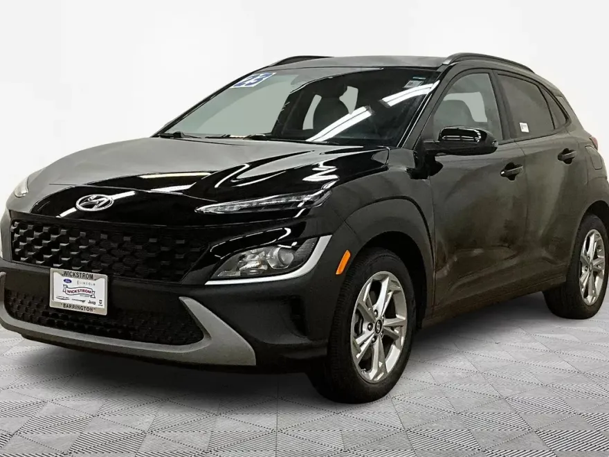 2023 Hyundai Kona SEL photo 1
