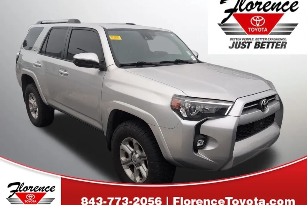 2021 Toyota 4Runner SR5 photo 1