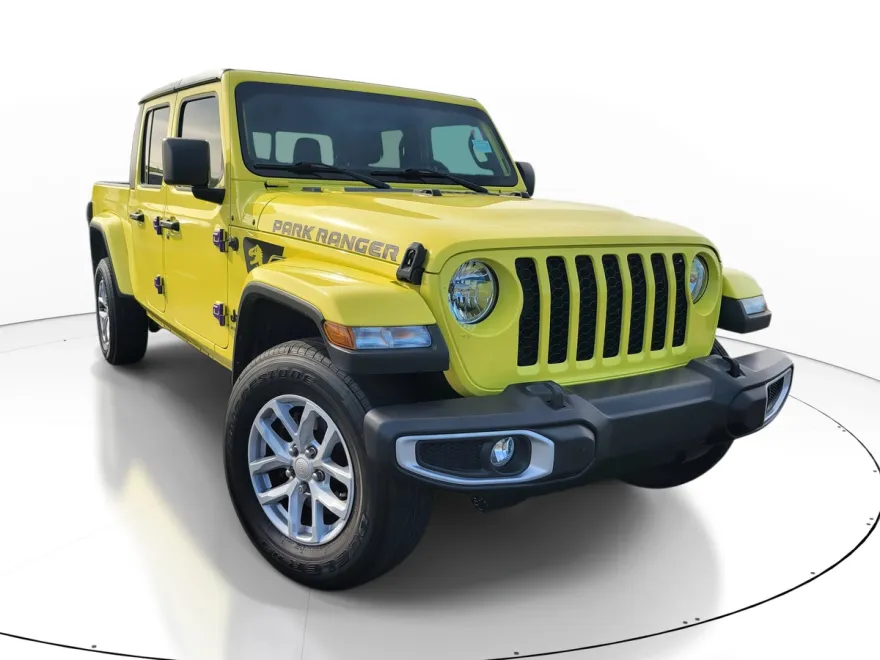 2023 Jeep Gladiator Sport S photo 1