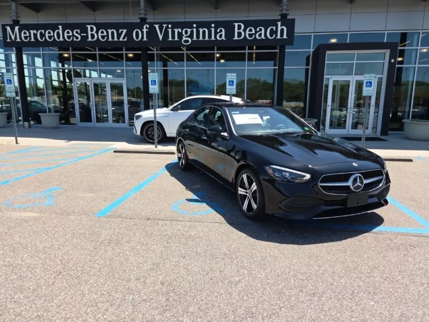 2025 Mercedes Benz C 300 4MATIC photo 1