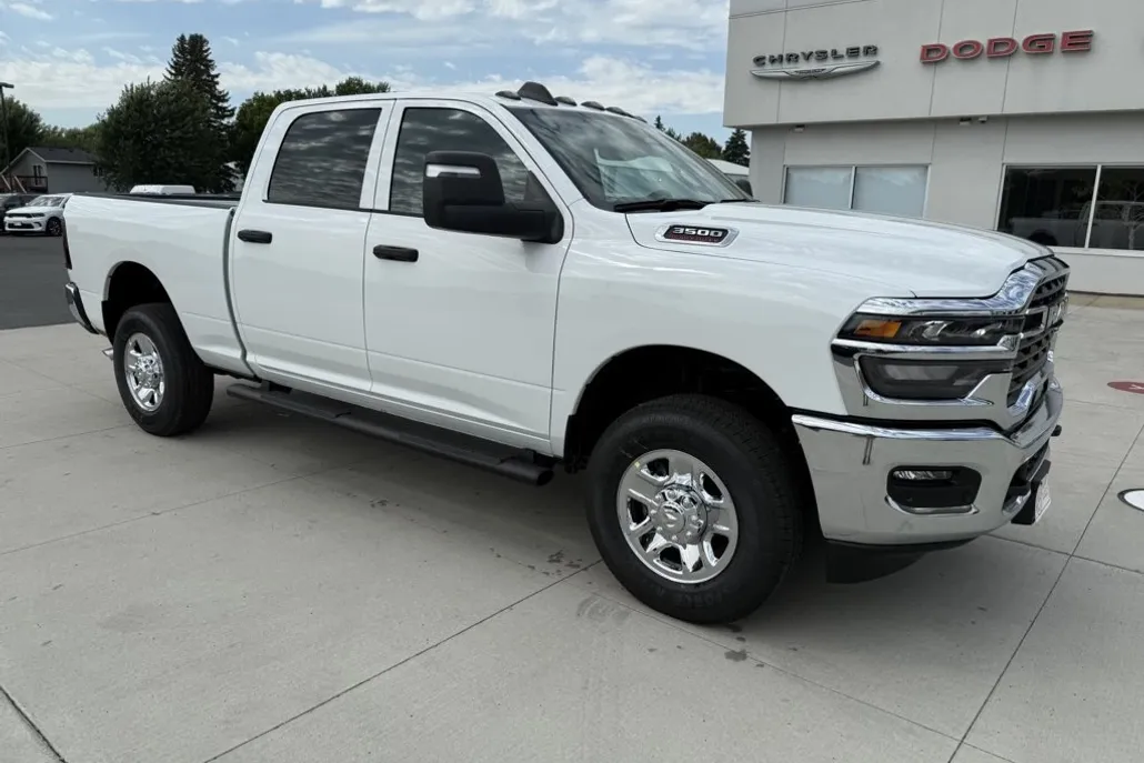 2026 Ram 3500 Tradesman photo 1