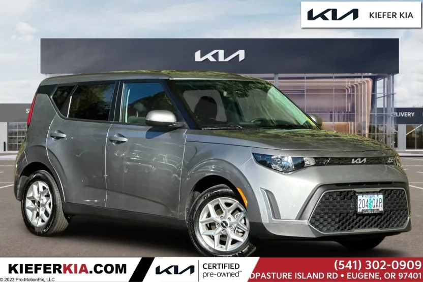 2025 Kia Soul LX S photo 1