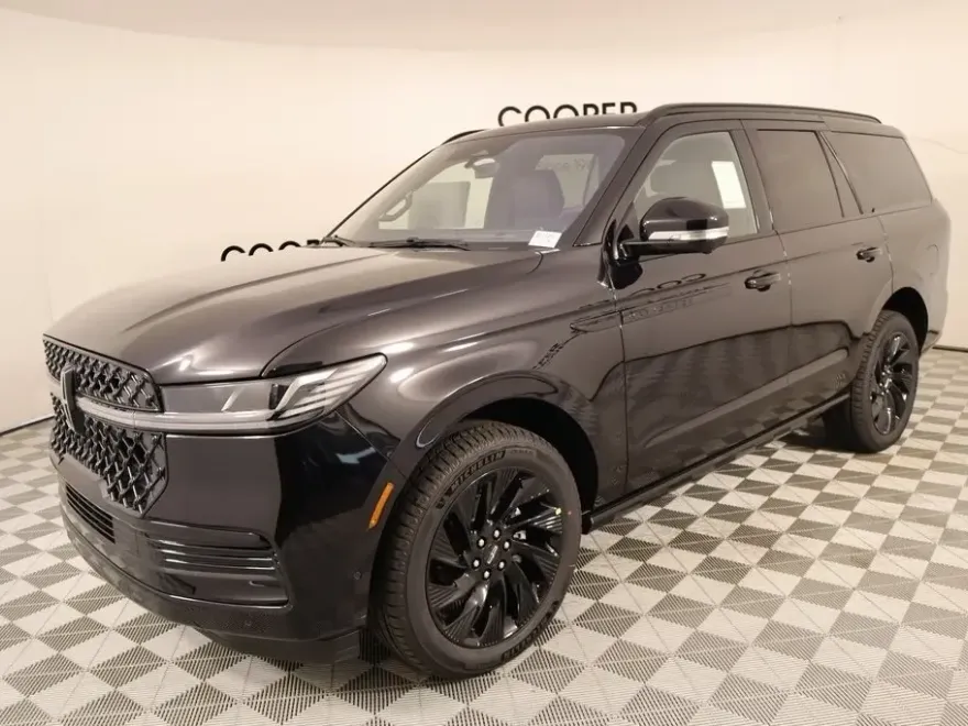 2025 Lincoln Navigator Reserve photo 1