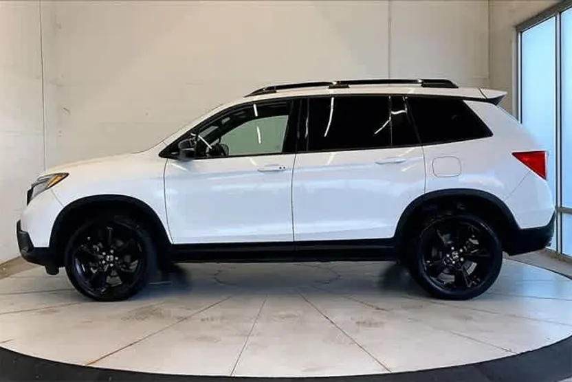 2019 Honda Passport Elite photo 1