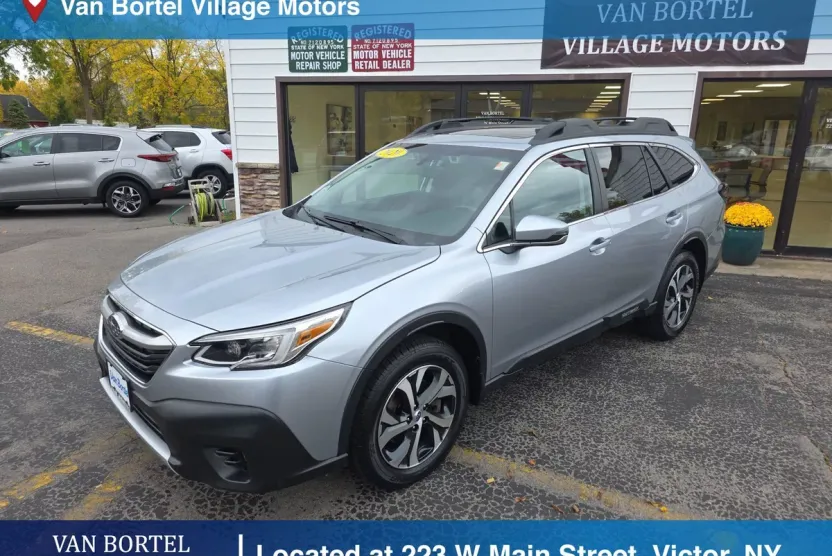 2020 Subaru Outback Limited photo 1