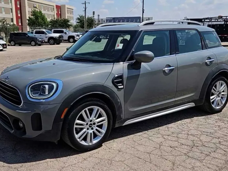 2022 Mini Countryman photo 1